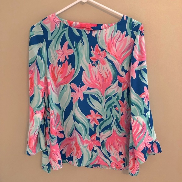 Lilly Pulitzer Dream a Little Dream Langston Top - Picture 2 of 5
